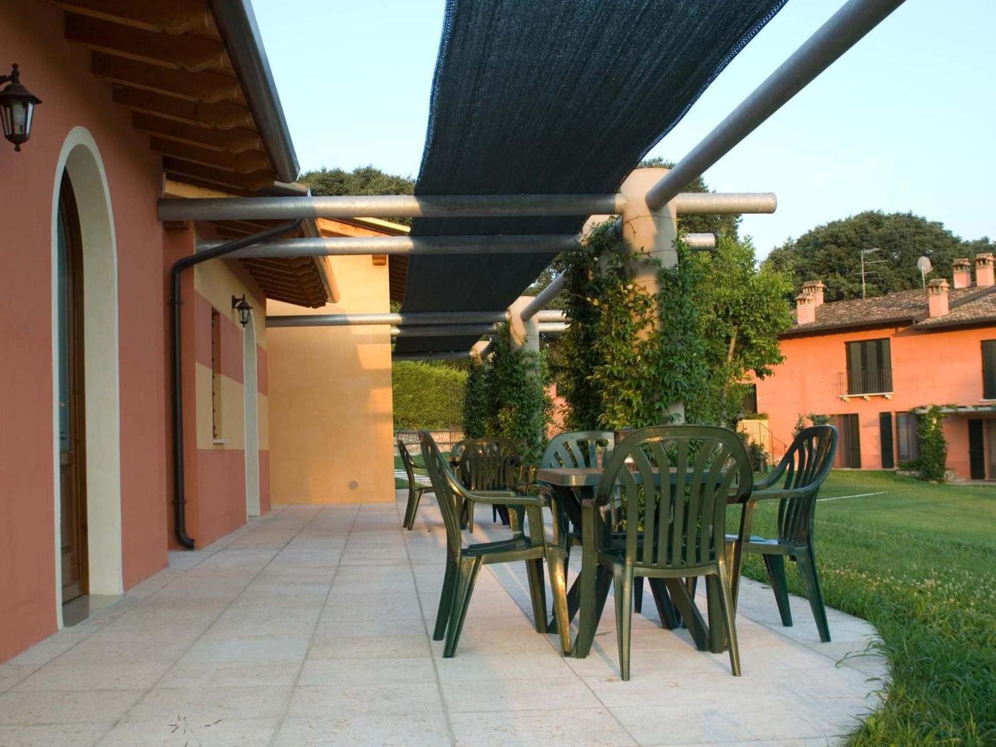 B&B Borgo Tre Case Cavriana Exterior foto