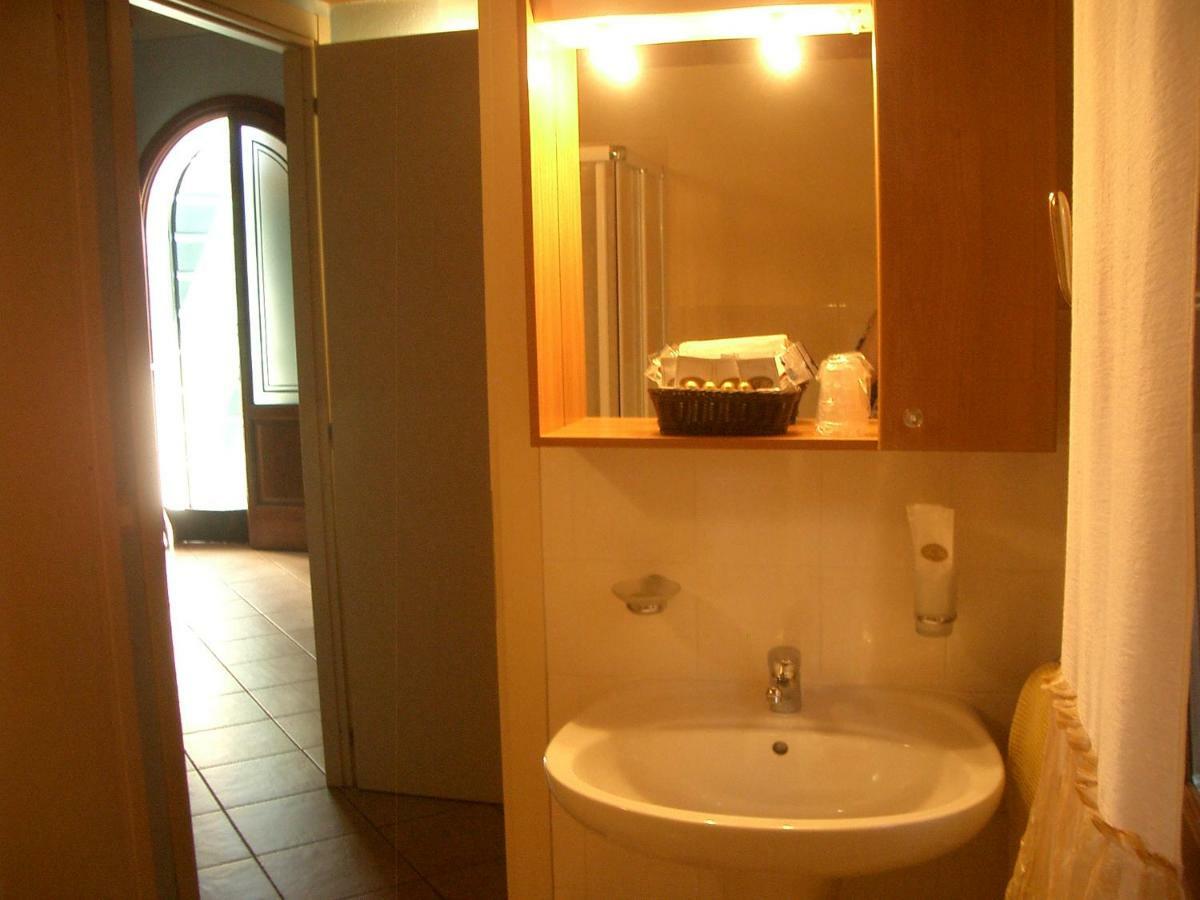 B&B Borgo Tre Case Cavriana Exterior foto
